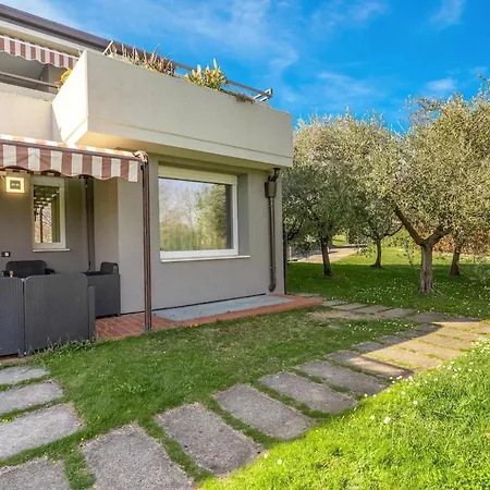 Apartment Aqualuxe With Jacuzzi, Hammam Bath And Swimming Pool Soiano Del Lago
