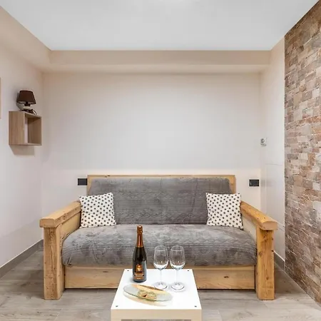 Aqualuxe With Jacuzzi, Hammam Bath And Swimming Pool Apartment Soiano Del Lago